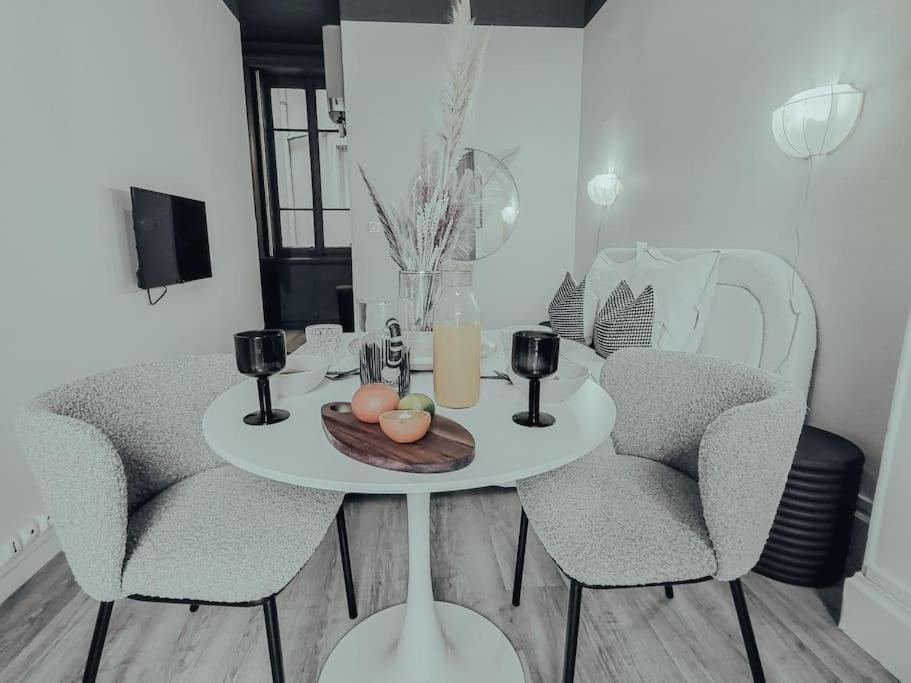 Suite Opium Лион Экстерьер фото